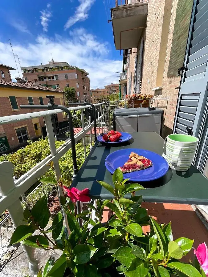 Bolognina Comfort Apartment Near To The Central Station And The Fair Bologna