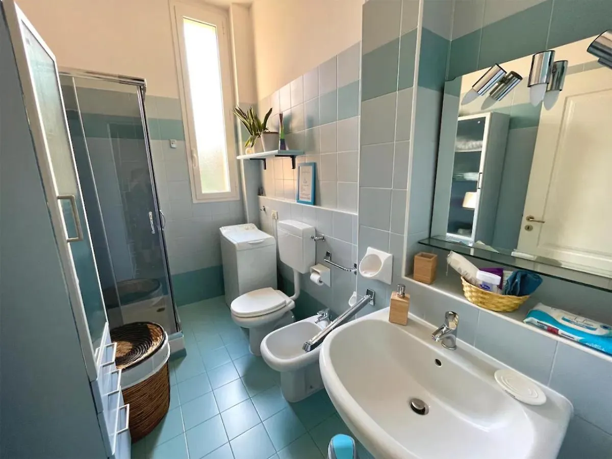 Bolognina Comfort Apartment Near To The Central Station And The Fair Bologna 0*,  Italy
